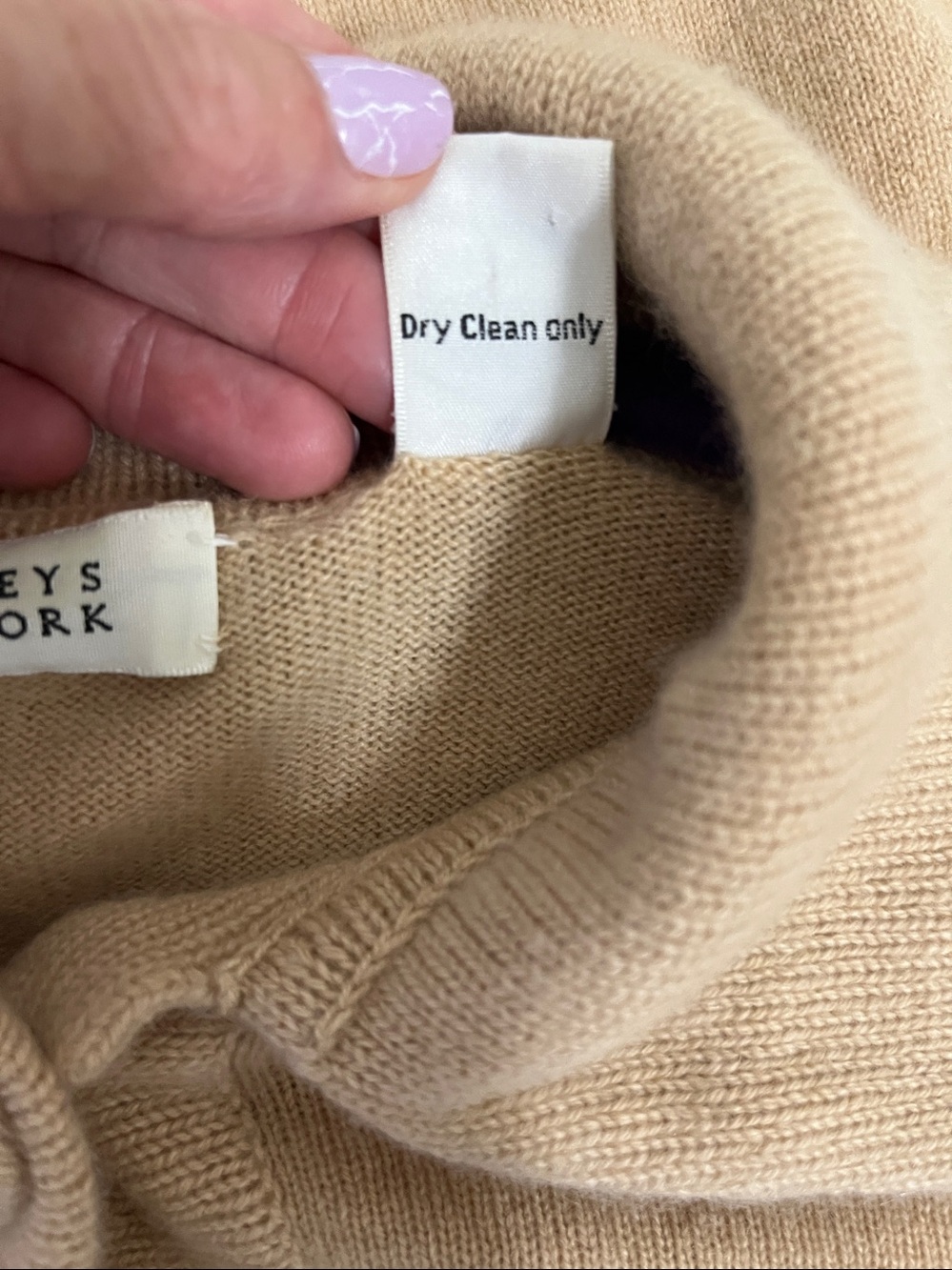 Barneys New York 100% Cashmere Cropped Cardigan/Shrug  in Camel size Small - Picture 4 of 4